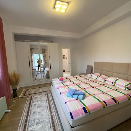Bright & Cozy Room With Balcony Zhaban Exteriér fotografie